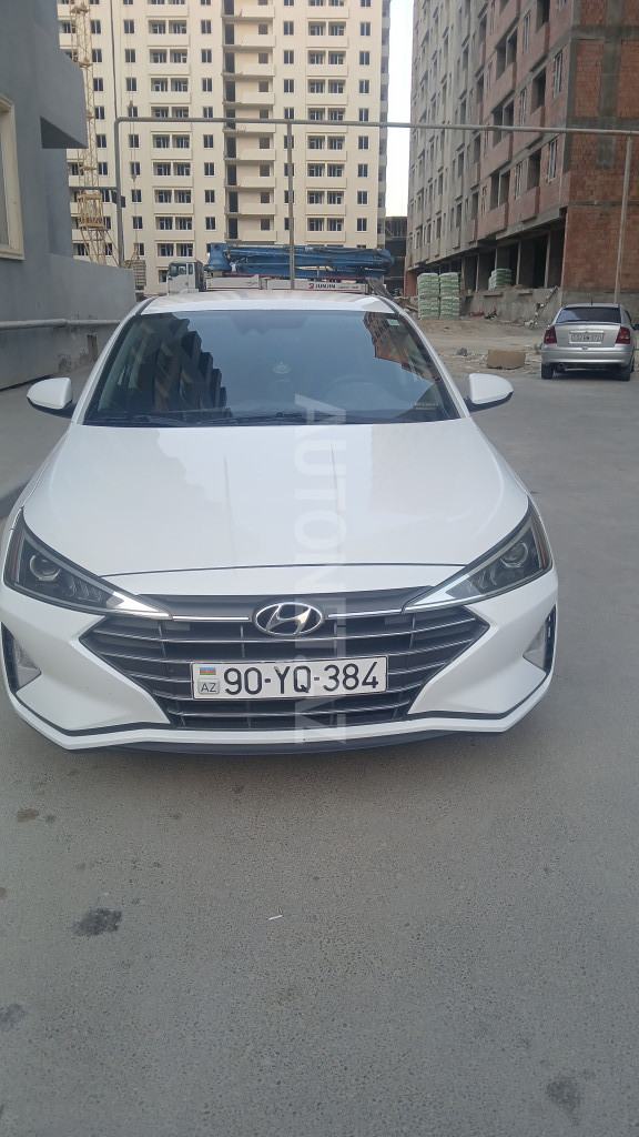 Hyundai Elantra 2019