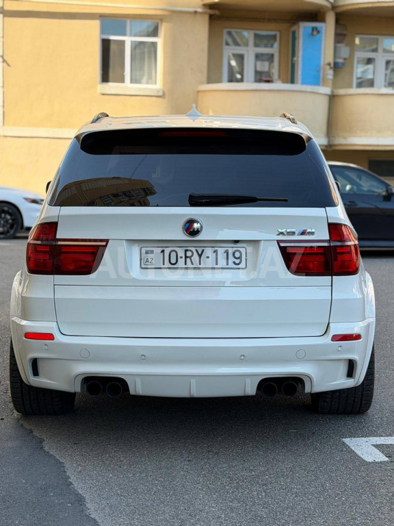 BMW X5 M 2011