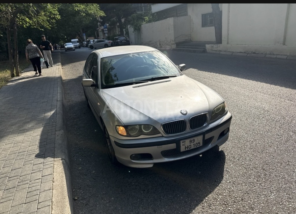 BMW 325 2003