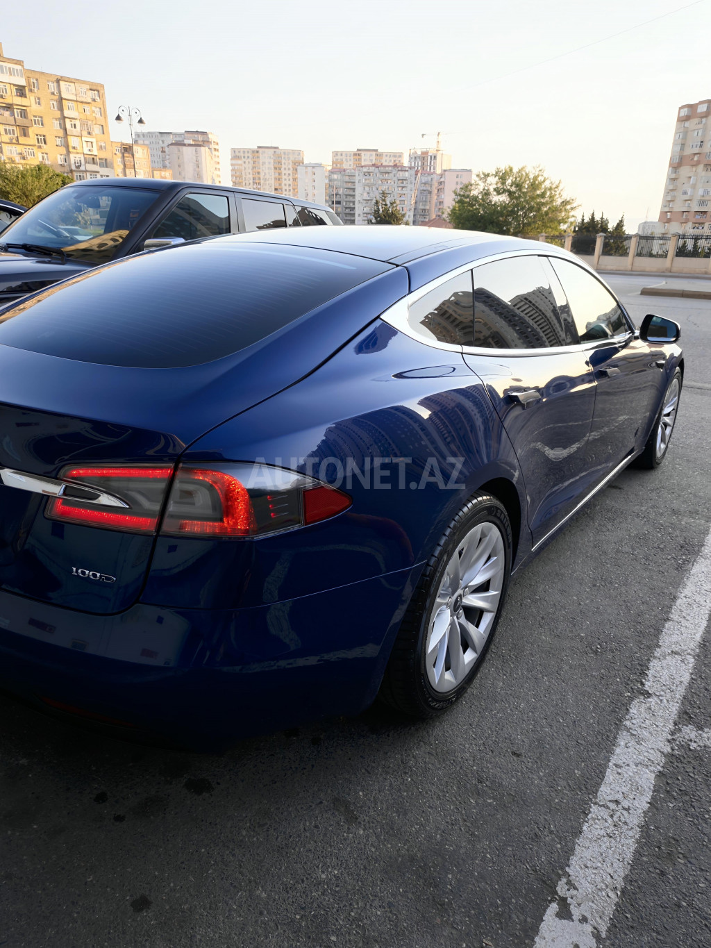 Tesla Model S 2018