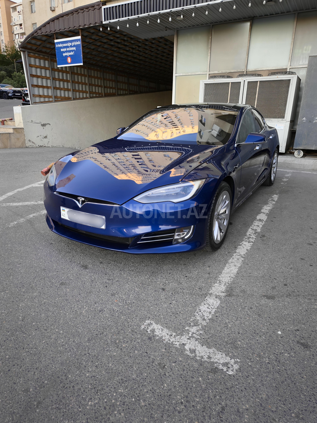 Tesla Model S 2018
