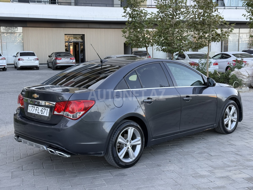Chevrolet Cruze 2012
