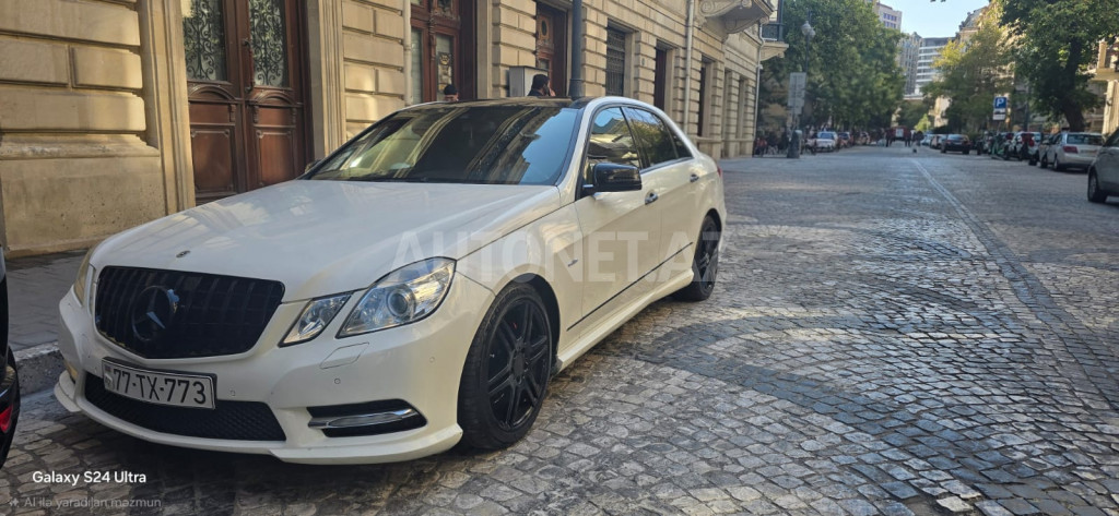 Mercedes E 300 2012