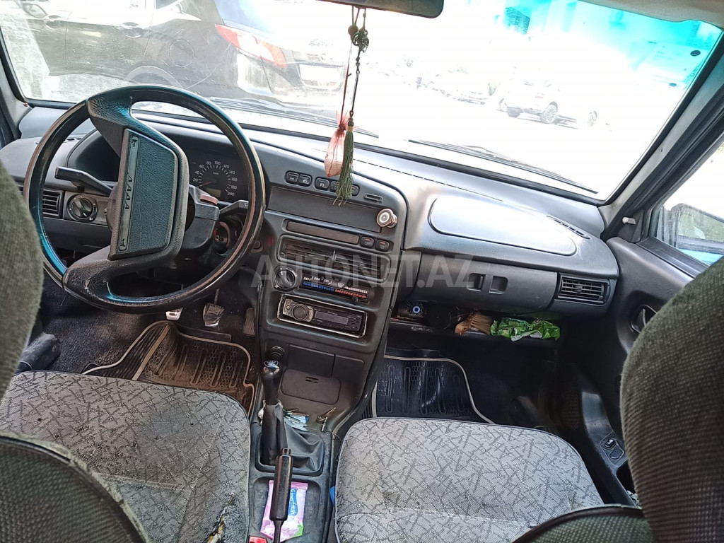 LADA (VAZ) 2115 2001