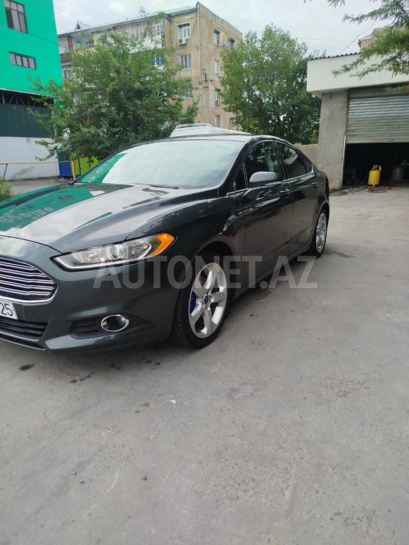 Ford Fusion 2015