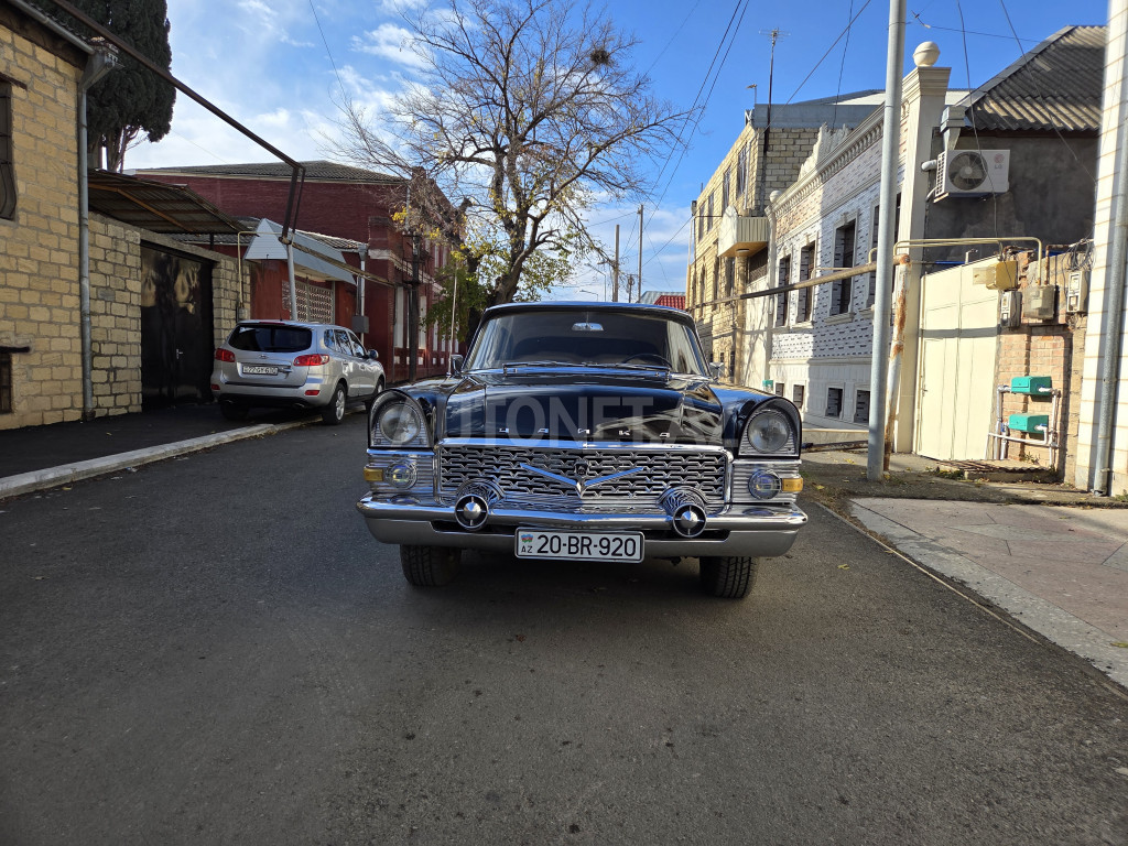 GAZ 13 "Chayka" 1970