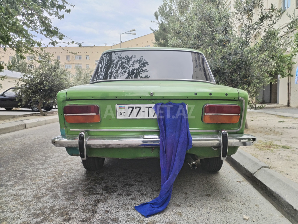 LADA (VAZ) 2103 1983