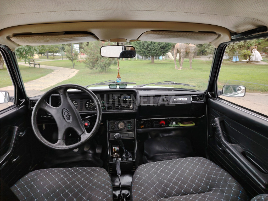 LADA (VAZ) 2107 2004
