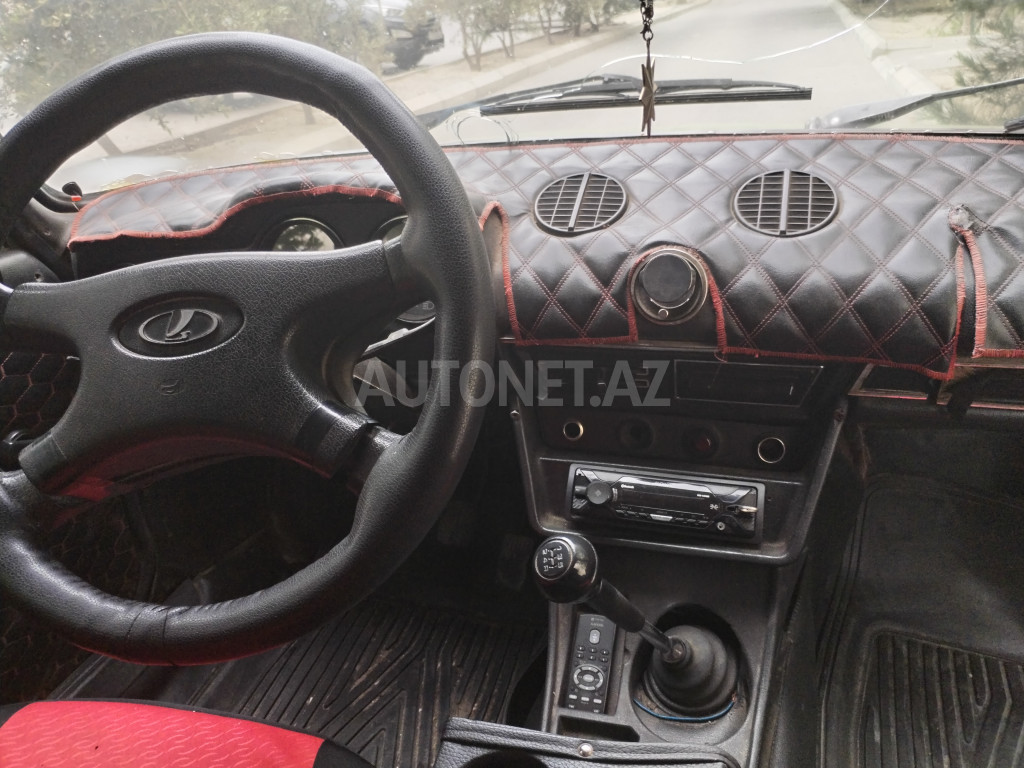 LADA (VAZ) 2103 1983