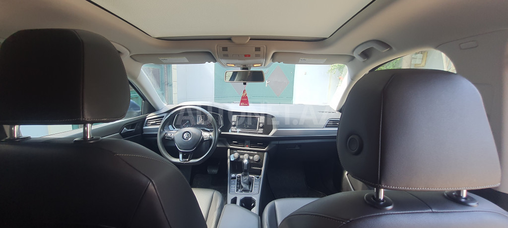 Volkswagen Jetta 2020