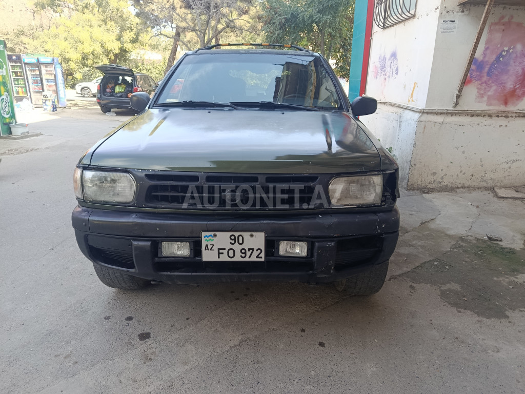 Nissan Pathfinder 1998