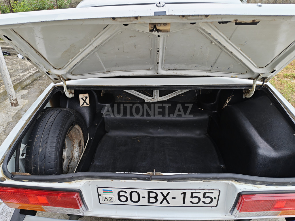 LADA (VAZ) 2107 2005
