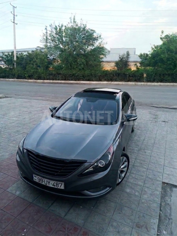 Hyundai Sonata 2012