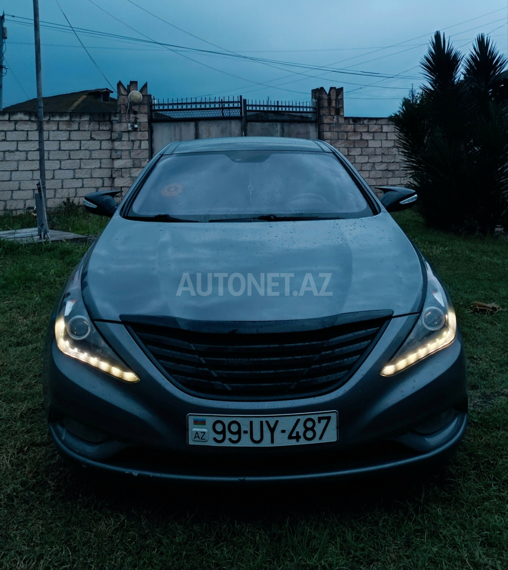 Hyundai Sonata 2012