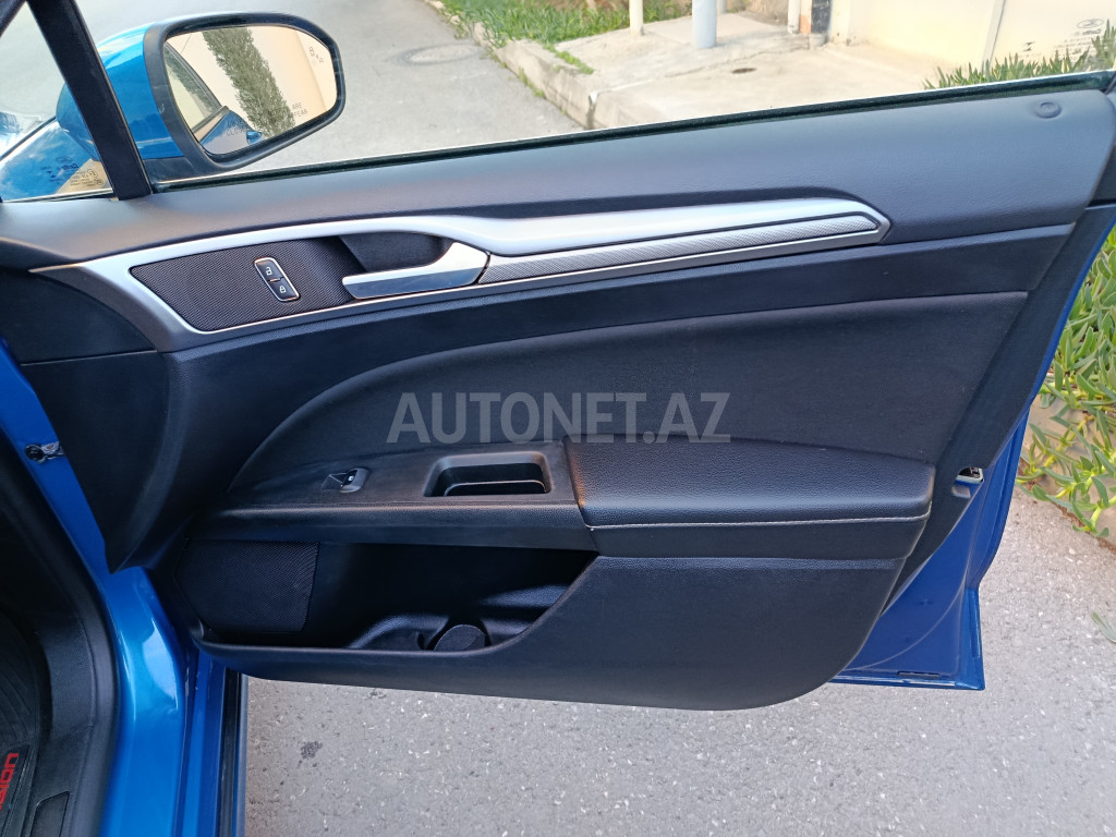 Ford Fusion 2019